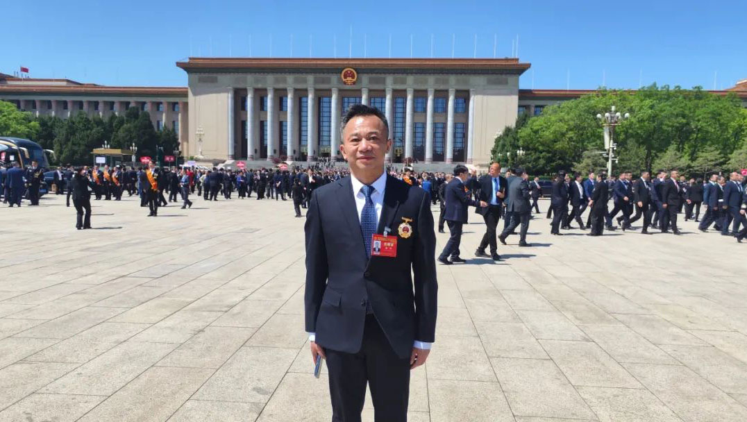 重磅！赢多多再添一名天下劳动模范